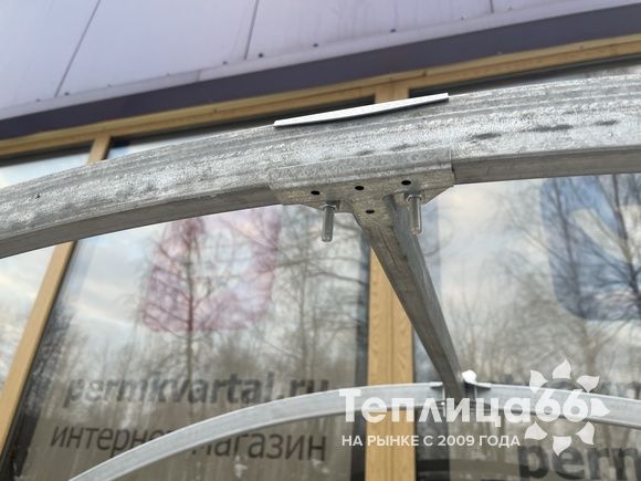 Теплица Рада Астра Люкс, оцинкованный профиль 20х40, покрытие из поликарбоната, шириной 3 метра (шаг 1 м)